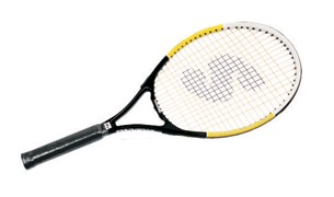 TENNIS RACKET